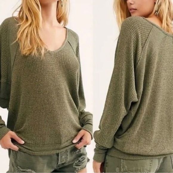 Free People Santa Clara Waffle Knit Thermal Oversized V-Neck Green Medium - Picture 1 of 3